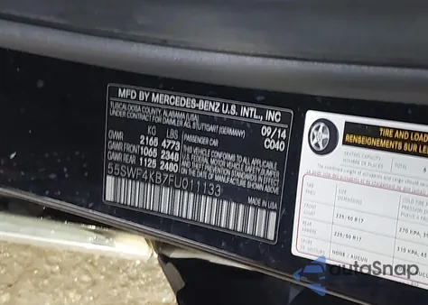 2015 Mercedes-Benz C 300 4Matic/Luxury 4Matic/Sport 4Matic z USA, uszkodzony, nr VIN 55SWF4KB7FU011133